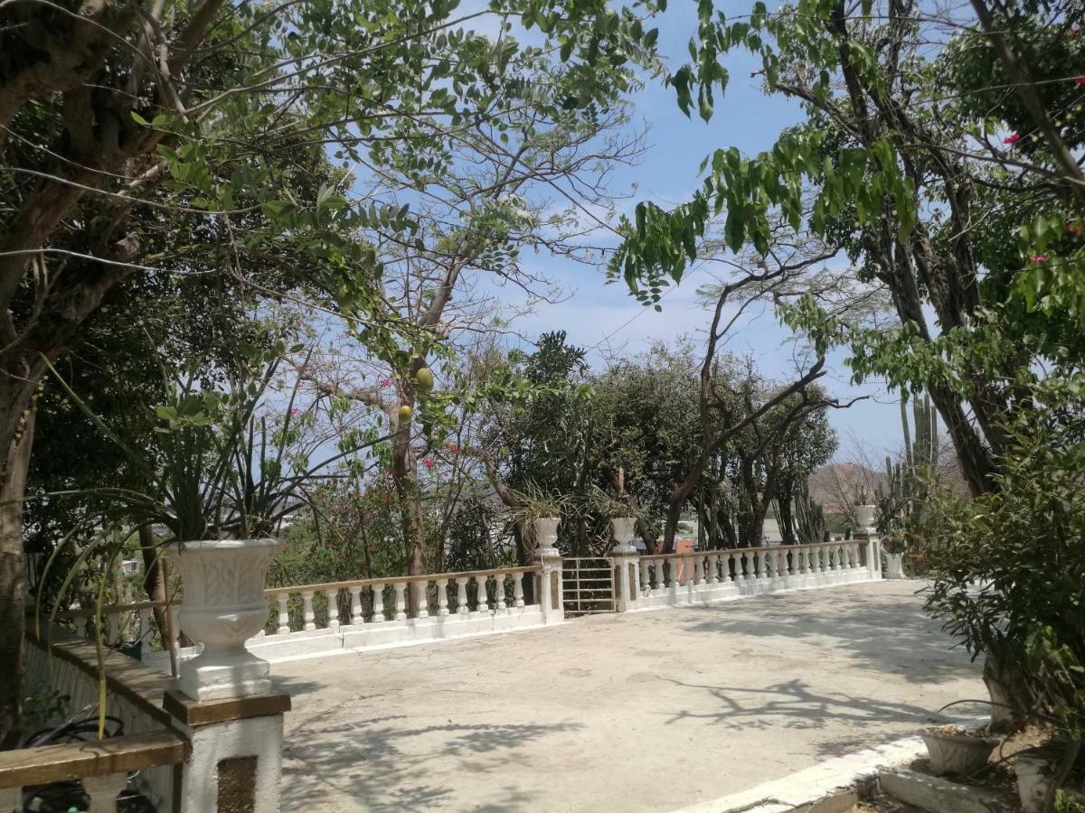 Jardin Etnobotanico Villa Ludovica Santa Marta  Zewnętrze zdjęcie